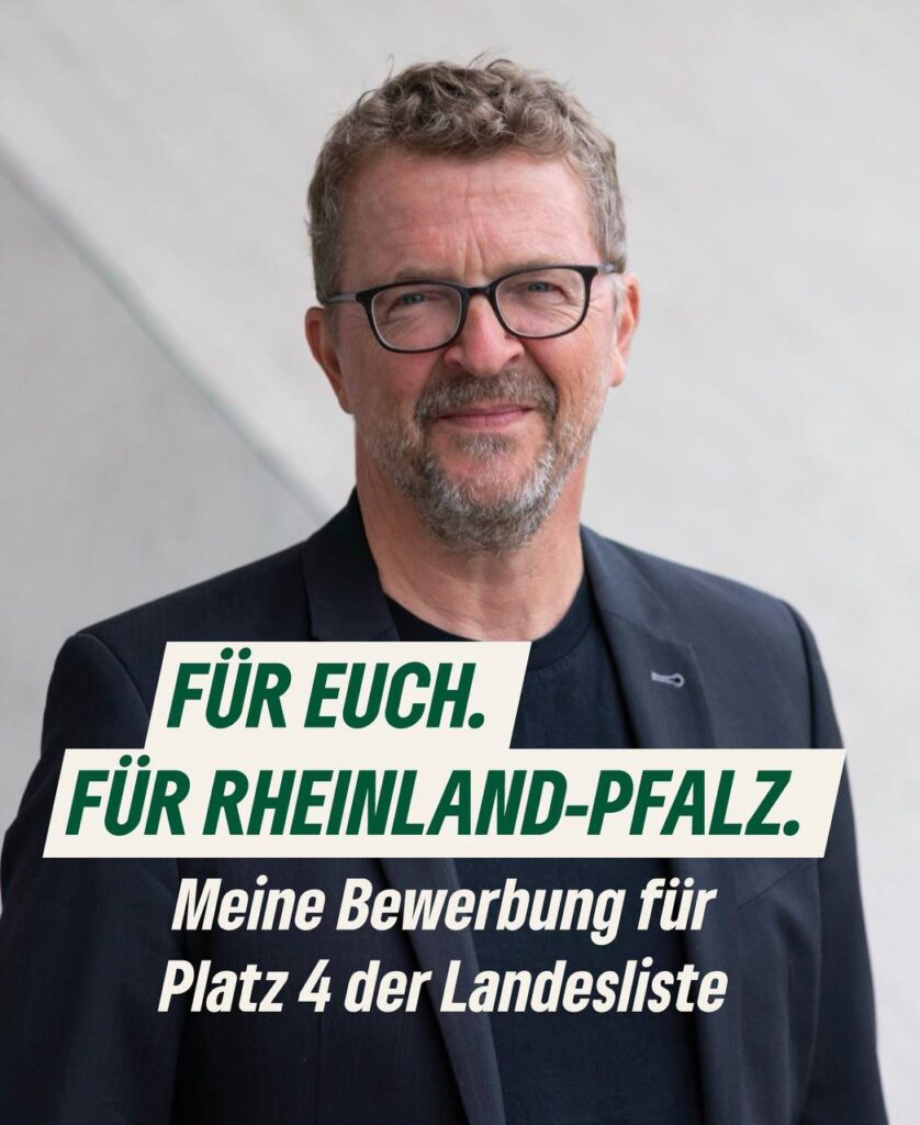 Foto von Carl Bernhard mit Schrift: "Für Euch. Für Rheinland-Pfalz. Meine Bewerbung für Platz 4 der Landesliste"